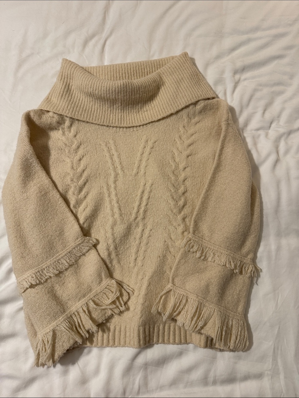Vintage America Cream Cable-Knit Turtleneck Sweater with Fringe Trim